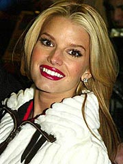 Jessica Simpson Singing for Skin Care