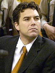 Scott Peterson Trial Turns On a Hair