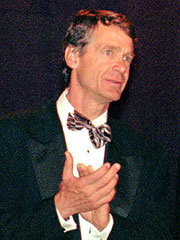Wal-Mart Heir Walton Dies in Plane Crash