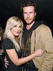 Dean McDermott's Ex-Wife Blasts Him & Tori
