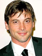 Skeet Ulrich Answers Your Questions!