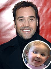 Jeremy Piven: My Niece Plays Will Ferrell's Landlord