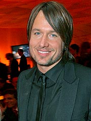 Keith Urban: Motorcycle Accident Caused by Paparazzi