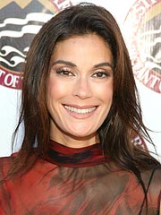 Teri Hatcher's Keys to Happiness (Correction)