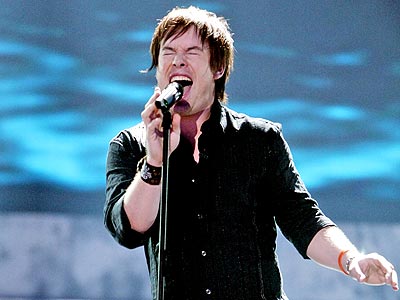 David Cook’s Ailing Brother Attends Tearful Performance