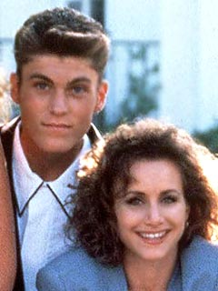 90210 Spinoff: Something Old, Something New