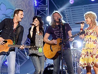 Little Big Town's Phillip & Rebecca Sweet Have a Daughter