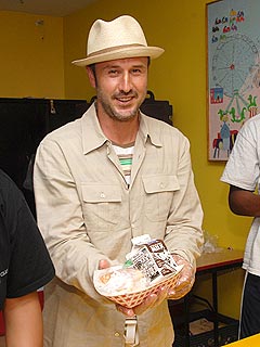 David Arquette: Coco Loves Broccoli!