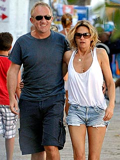 Salma Hayek's Ex-Fiancé Moves On