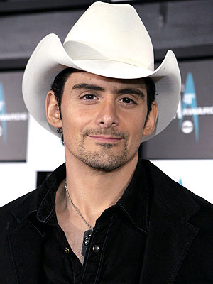 Brad Paisley Answers Your Questions! - Brad Paisley : People.com