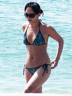 Cheryl Burke Shows Off Bikini Body In Gold Two Piece In Hawaii Hot