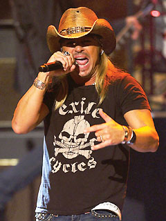 Bret Michaels's Tonys Mishap: Shrek and Donkey Helped Me Up