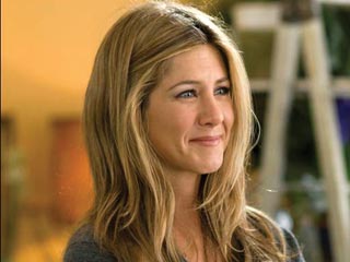 Jen Aniston Grins and Bags It on The Bounty Set