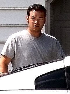 Jon Gosselin Goes Apartment Hunting in New York