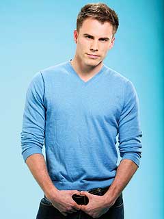 The Bachelorette‘s Michael Weighs In on ‘Girlfriend-Gate’