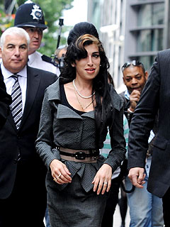 Amy Winehouse Cleared in Assault Case