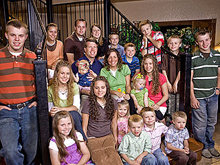 Joplin Tornado: Duggar Family Aids in Rescue