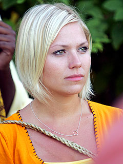 Survivor‘s Ashley: Crap Comes Out of Russell Constantly