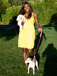 Serena Williams & Jackie: Ready For Some Football!