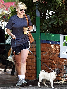 Anna Faris Shows Off Her New Pup Bonzo