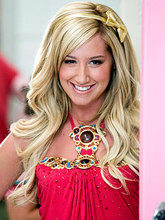Inside Ashley Tisdale's Weekend Refuge – in Las Vegas