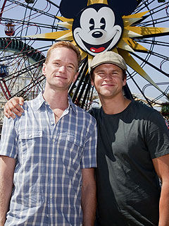 Neil Patrick Harris to Be a Dad – to Twins