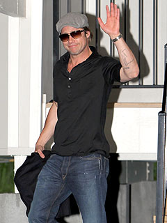 Brad Pitt Stars in World War Z