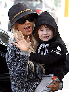 Christina Aguilera Focusing on Being 'a Great Mom' to Max, Says Pal