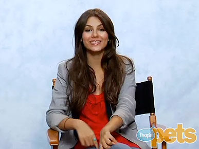 VIDEO: Victoria Justice's First Pets Arrived Under the Christmas Tree