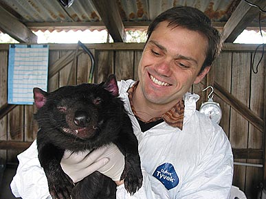 The Water Bowl: Cedric the Tasmanian Devil Dies; Plus, Miranda Lambert Cleans Up Donkey Testicles!