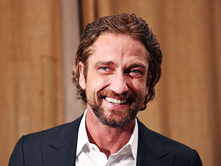Gerard Butler Skips the Alcohol (But Enjoys the Ladies) at an L.A. Party