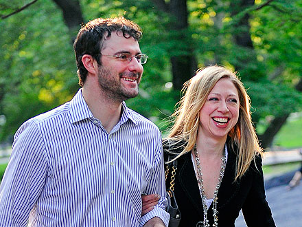 Chelsea Clinton Watches Football over Dinner with Her Hubby