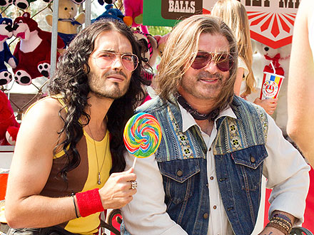 Russell Brand, Alec Baldwin on Rock of Ages Set