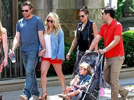Jessica Simpson, Jessica Alba at Yale for 10-Year Reunion