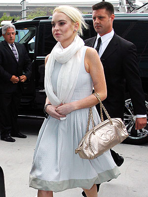 Lindsay Lohan Handcuffed After Probation Revoked for Missing Community Service