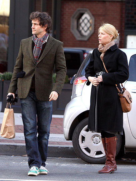 Claire Danes's Simple & Polished Maternity Style