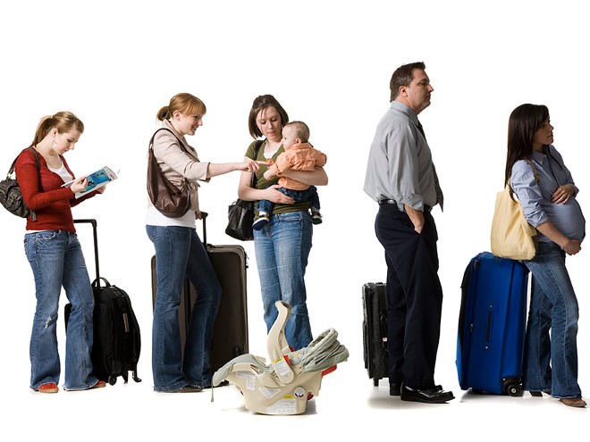 6 Ways to Make Family Holiday Travel Easier