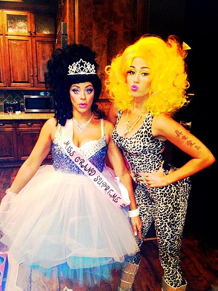 Miley Cyrus's Untamed Twitter Pics