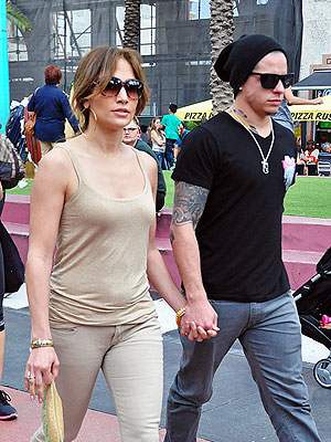 Jennifer Lopez  on Jennifer Lopez   Casper Smart  Age Doesn T Matter   People Com