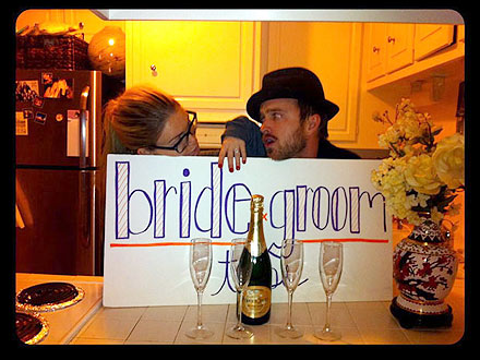Breaking Bad Star Aaron Paul Is Engaged
