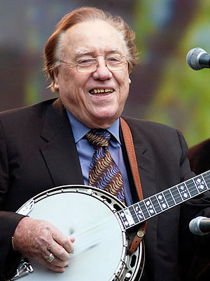 http://img2-3.timeinc.net/people/i/2012/news/120409/earl-scruggs-300.jpg