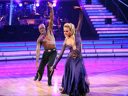 Dancing with the Stars: Donald Driver Enjoys Performing Shirtless ...