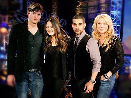 Ashton Kutcher, Mila Kunis Friends; That 70s Show Reunion