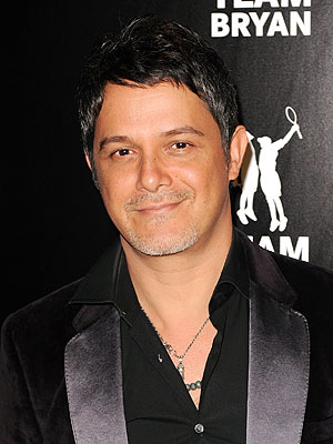 Alejandro Sanz Marries Raquel Perera