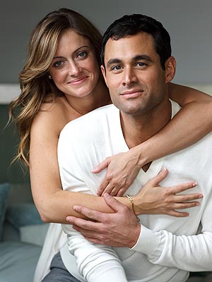 The Bachelorette's Ashley Hebert Receives Advice from Jason Mesnick