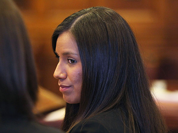 Zumba Sex Scandal: Alexis Wright Pleads Not Guilty To 106 Counts ...