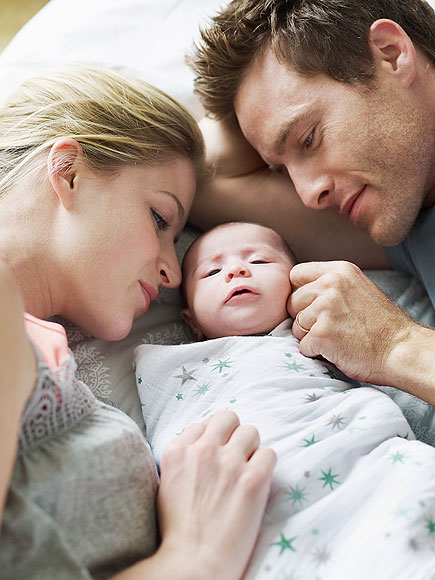 10 Ways to Make Your Baby's First Week Cozy