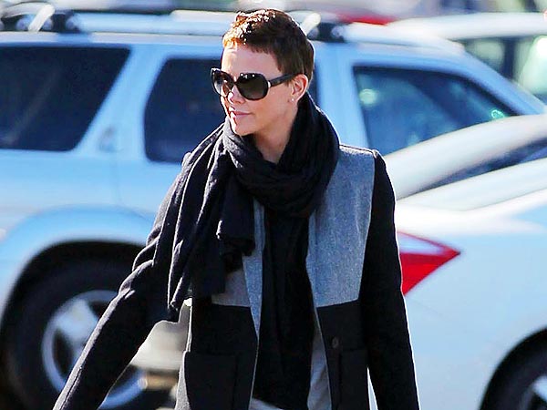 Charlize Theron Relaxes With a Girls' Dinner in West Hollywood