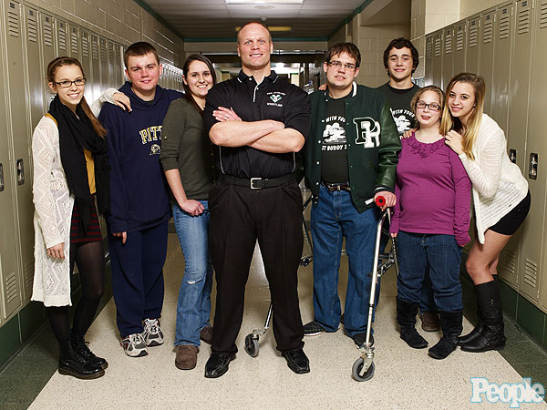 PEOPLE'S 2013 Teacher of the Year Award: Are You an Amazing Educator?