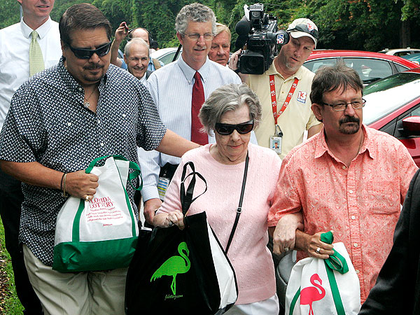 Gloria C. Mackenzie Wins $590 Million Powerball Jackpot